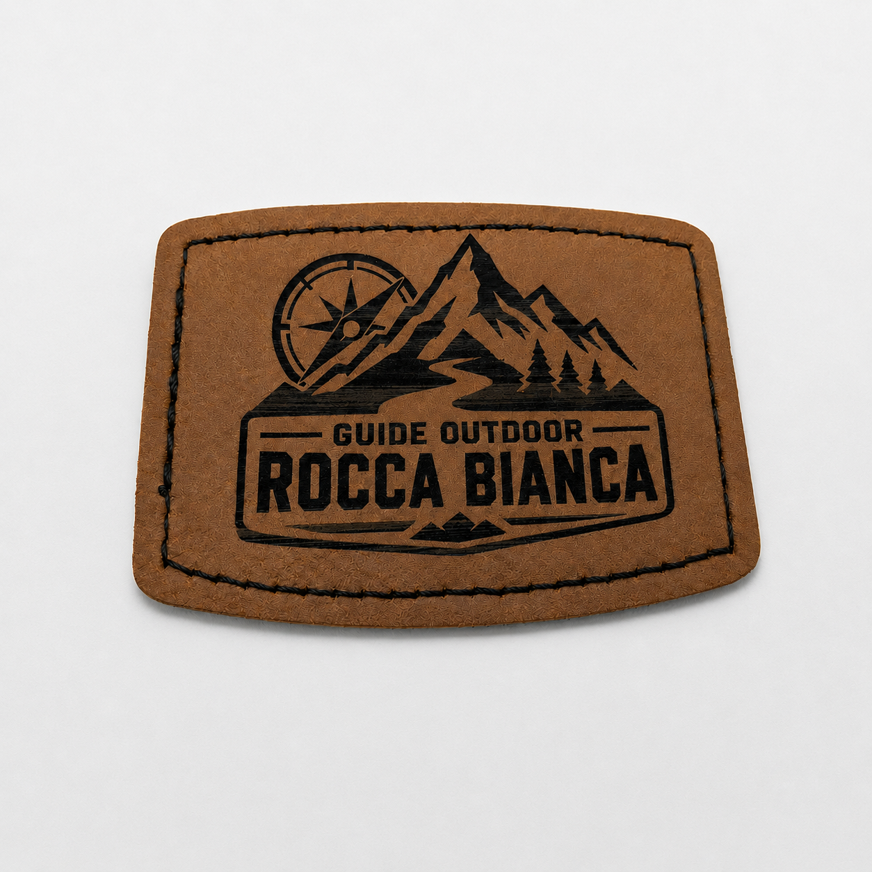 Patch in pelle incisa Guide Outdoor Rocca Bianca